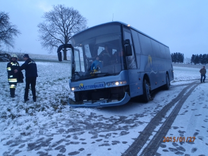 Fahrzeugbergung Schulbus