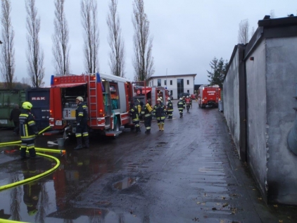 Großeinsatz nach Brand im Problemstoffsammelzentrum