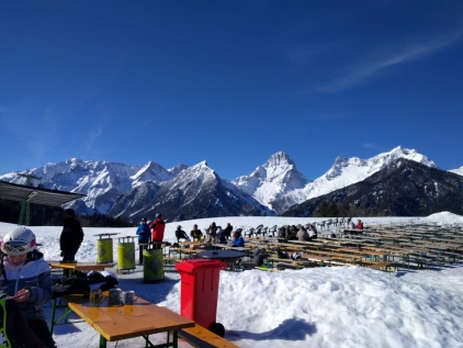 SKIAUSFLUG NACH HINTERSTODER