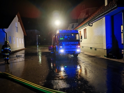 Überschwemmung beim Kirchenweg 1