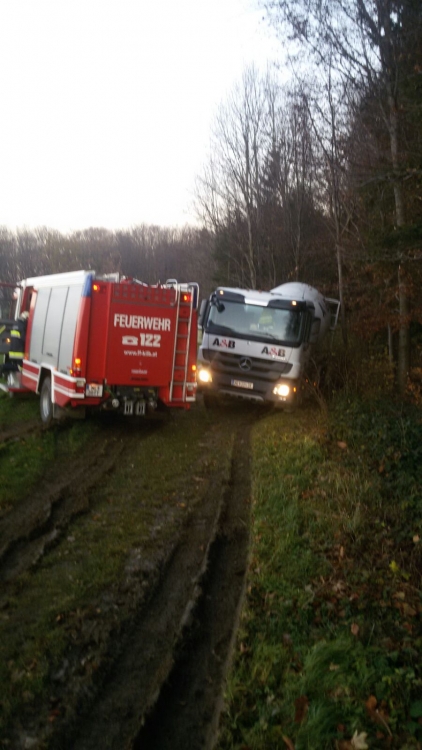 LKW Bergung am Römerweg